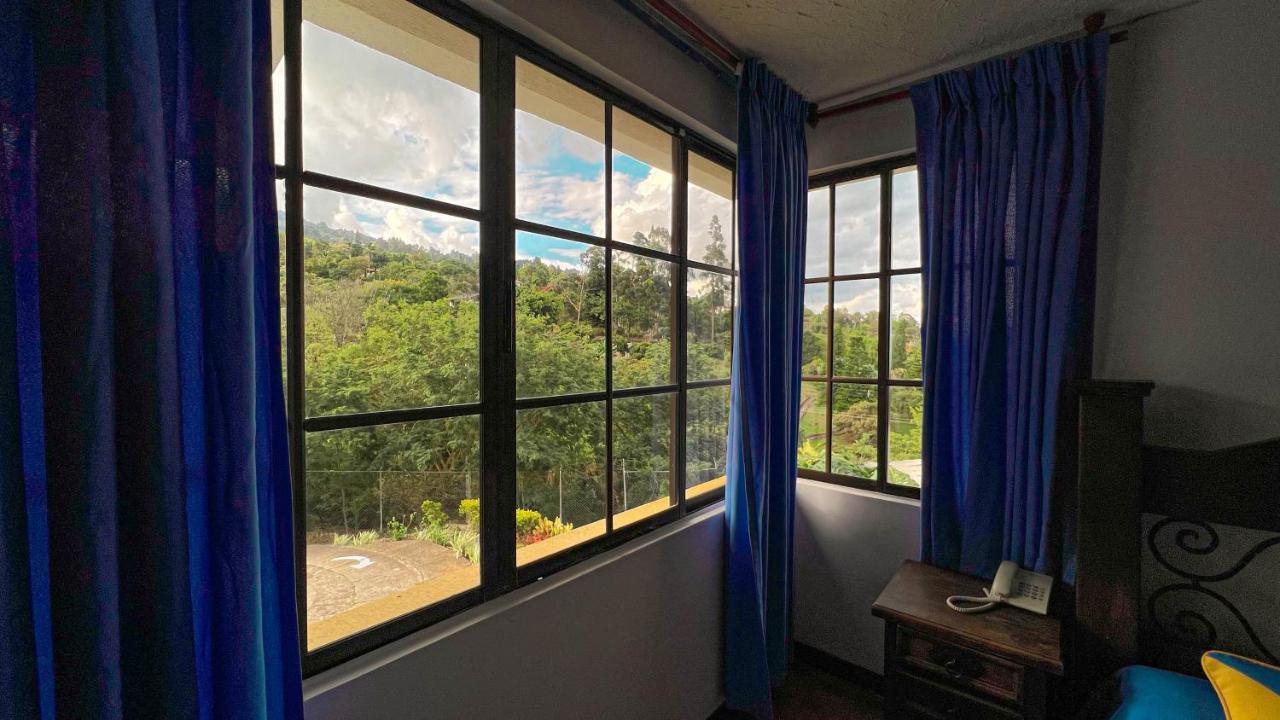 Hotel Campestre El Molino Dapa Cali Юмбо Экстерьер фото